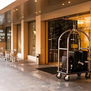 the-parisian.beiruthotelsdirect.com/