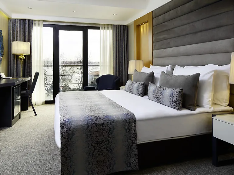 ****  Zimmer Bosphorus Hotel Istanbul Turkey